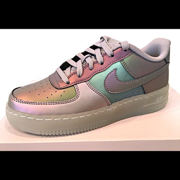 HP Kids/Women’s Nike Air Force 1 One LV8 GS NEW - Picture 2 of 8